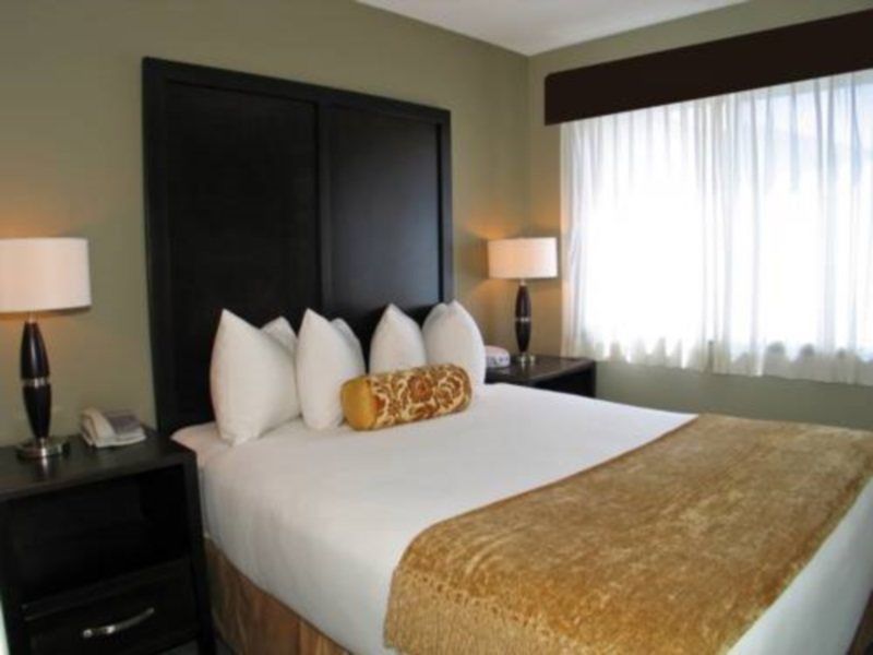 Days Inn By Wyndham Kelowna Luaran gambar